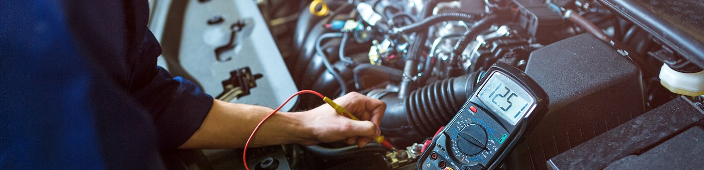 Formation aux métiers de la mécanique automobile avec la CCI Bretagne