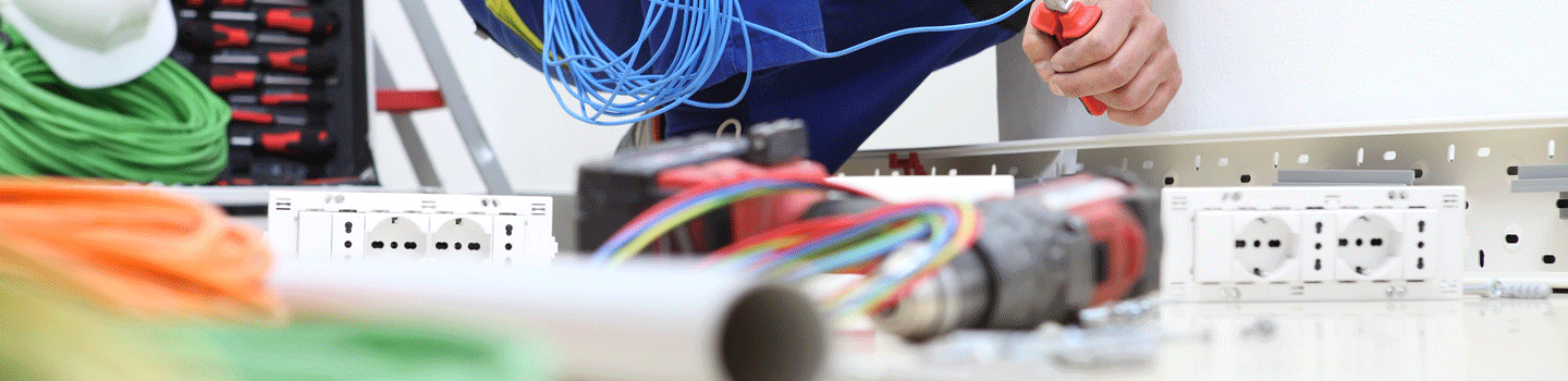 Formation aux habilitations électriques avec la CCI Bretagne